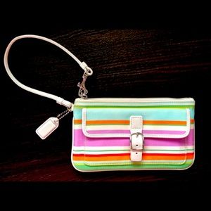 Coach Hamptons Wristlet